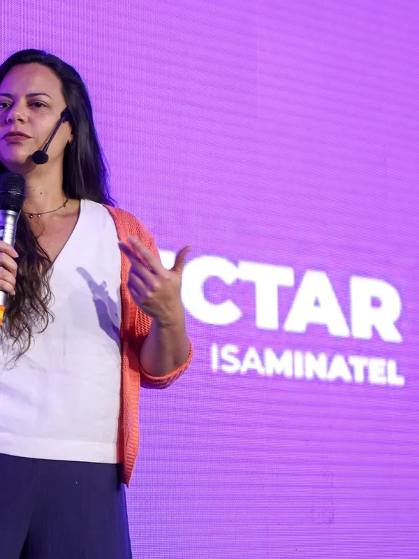 Momento da Imersão Reconectar com Isa Minatel